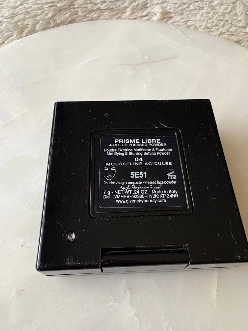 Givenchy 04 Mousseline Acidulee PRISME LIBRE Pressed Powder